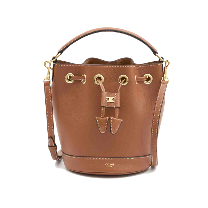 ◆당일◆26SS 서플 그레인드 카프스킨 틴 클라라 버킷백 탄 121673 DPJ 04LU