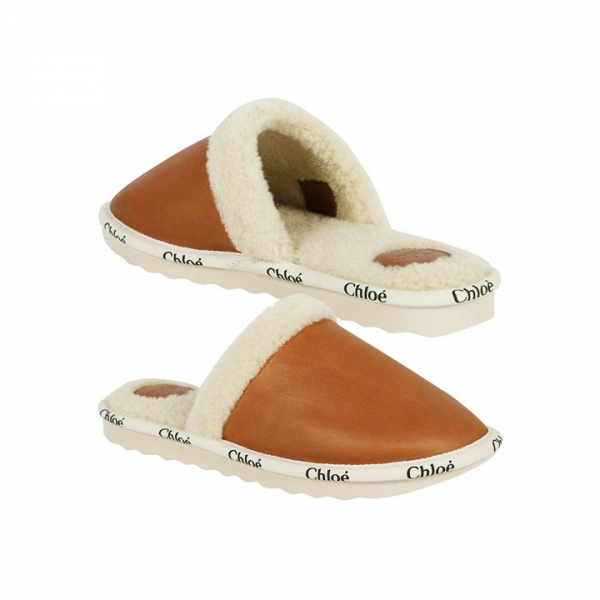 ◆당일◆우디 로고 트리밍 퍼 블로퍼 카멜브라운 CHC21A487S8 210