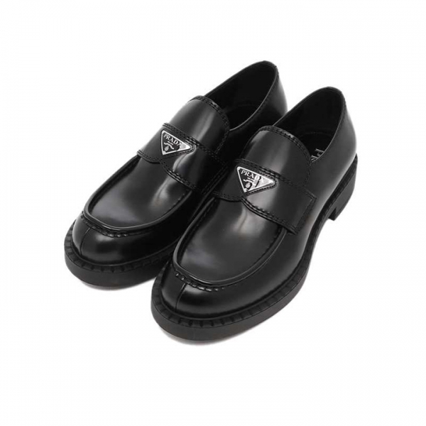 ◆당일◆25FW 삼각로고 브러시드 로퍼 블랙 2DE127 055 F0002