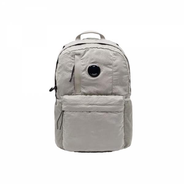 26SS 렌즈 와펜 백팩 도브그레이 20CMAC737A 005269G 904