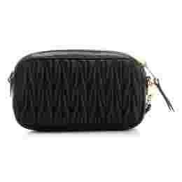 ◆당일◆25FW 마틀라세 금장 로고 파우치백 블랙 5NE846 2FPP F0002