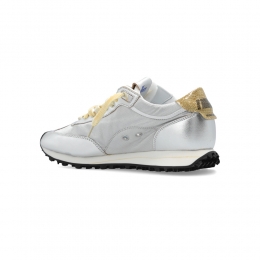 ◆당일◆26SS 여성 러닝 마라톤 M77 스니커즈 실버/골드 GWF00683 F005490 70138