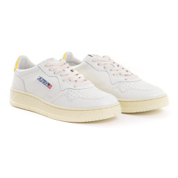 26SS 메달리스트 로우탑 스니커즈 화이트/옐로우탭 AULM LL30