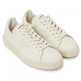 ◆당일◆24SS T로고 펀칭 스니커즈 화이트 J1045T DAP BRR