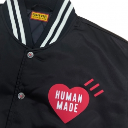 26SS 하트 로고 스타디움 자켓 블랙 HM30JK038 BLACK