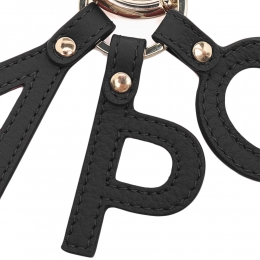 ◆당일◆26SS 시그니처 로고 레터 키링 블랙 PXAWV F63656 LZZ