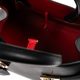 ◆당일◆25FW 허그 미디움 탑핸들 토트&숄더백 블랙/레드 21-5608 0767814