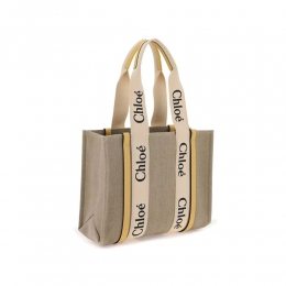 ◆당일◆26SS 우디 미디움 토트백 허니골드 CHC22AS383I26 746