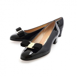 ◆당일◆23FW 바라 VARA 유광 펌프스힐 블랙 0574572