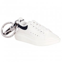 ◆당일◆24SS 오버솔 스니커즈 키링 화이트 609203 H640N 9074