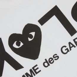 ◆당일◆26SS 플레이 로고 티셔츠 화이트 AX-T068-051-1