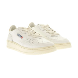26SS 메달리스트 로우탑 스니커즈 화이트/골드탭 AULM LL06