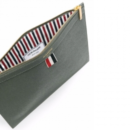 ◆당일◆25FW 페블그레인 스몰 클러치백 다크그레이 MAC019L 00198 025