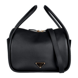 ◆당일◆25FW 삼각로고 달링 핸드백 블랙 1BA451 2CYS F0002