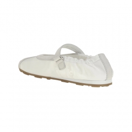 ◆당일◆26SS 플룸 테크니컬 패브릭 스웨이드 발레리나 플랫 슈즈 화이트 5F370E D7C F0009