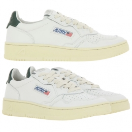 ◆당일◆24FW 여성  메달리스트 로우탑 스니커즈 화이트/다크그린탭 AULW LL47