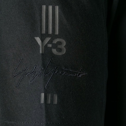 ◆14주년◆소매 로고 자수 라운드 티셔츠 블랙 DY7182