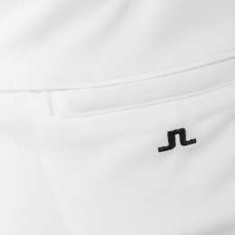 ◆당일◆23SS 아멜리에 AMELIE 백로고 자수 스커트 화이트 GWSD07897 0000