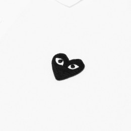 ◆당일◆25SS 블랙 하트 와펜 카라 티셔츠 화이트 AZ-T066-051-2