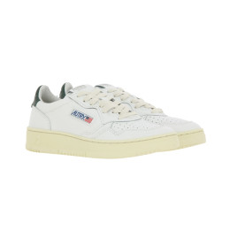 26SS 여성 메달리스트 로우탑 스니커즈 화이트/다크그린탭 AULW LL47