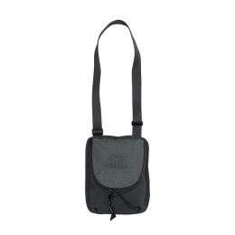 ◆당일◆25FW 로고 자수 플레인 페이퍼 터치 크로스백 차콜그레이 19CMAC119A 110188G 978