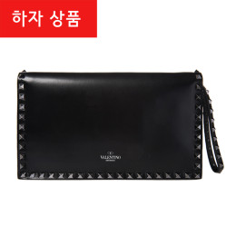 ◆하자◆락스터드 클러치백 블랙 MW2B0399 NQR 0NO