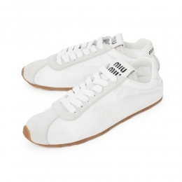 ◆당일◆25FW 로고 플룸 스니커즈 화이트 5E114E D7C F0009