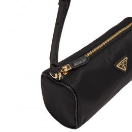 ◆당일◆26SS 삼각로고 리나일론 파우치 숄더백 블랙 1NE058 2C05 F0002