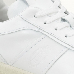 ◆당일◆25FW 로고 패널 레더 스니커즈 화이트 XXM68C0DP30 OV7 B001