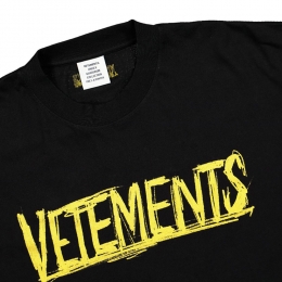 ◆당일◆24SS 골드 백 로고 프린팅 티셔츠 블랙 UE52TR270G BLACK/GOLD