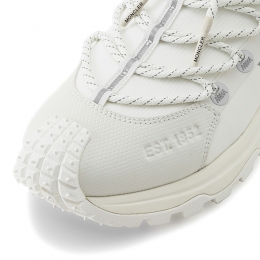 ◆당일◆26SS 트레일그립 라이트 스니커즈 화이트 4M002 80 M3457 001