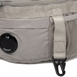 ◆당일◆26SS 렌즈 와펜 나일론 B 웨이스트백 도브그레이 20CMAC043A 005269G 904