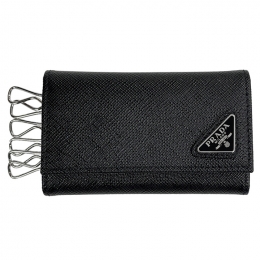 ◆당일◆24FW 사피아노 삼각로고 키 케이스 지갑 블랙 2PG222 QHH F0002