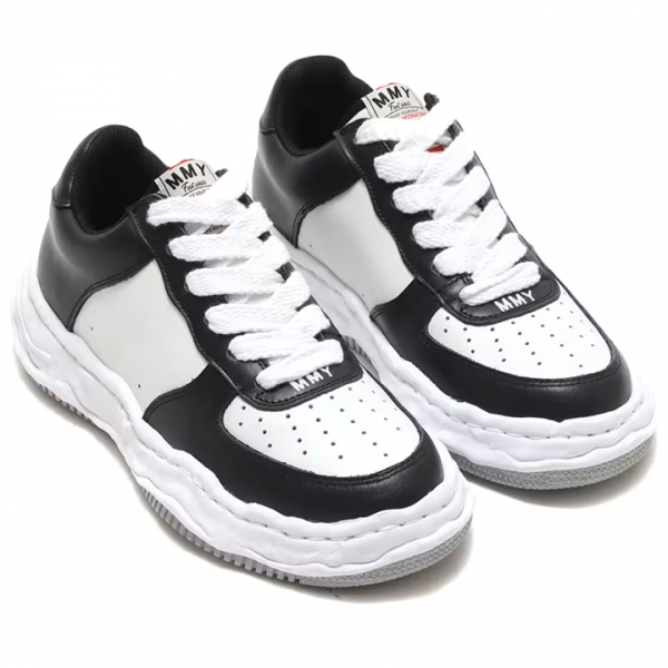 ◆당일◆23FW 웨인 OG 솔 스니커즈 블랙/화이트 A08FW706 BLK/WHT
