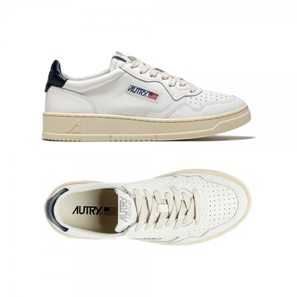 26SS 여성 메달리스트 로우탑 스니커즈 화이트/블루탭 AULW LL12