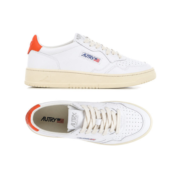 26SS 메달리스트 로우탑 스니커즈 화이트/오렌지탭 AULM LL24